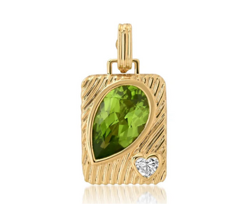 Ripple Pear Amulet Necklace in Peridot