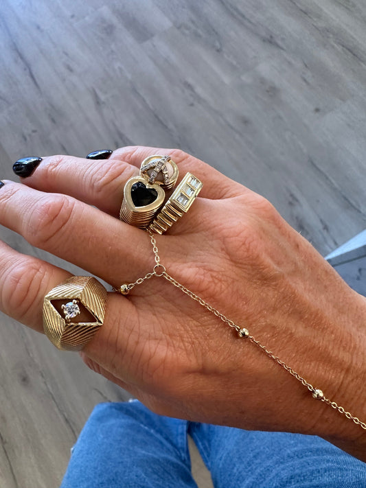 Peace and Love Ring in White Onyx and Chrome Tourmaline